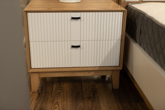 Бари Тумба прикроватная (Дуб Золотой/Белый)