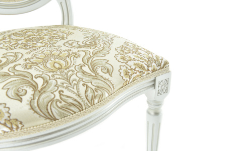 Стул из массива Медальон с мягкой спинкой и сиденьем  