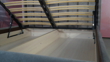 Кровать №111