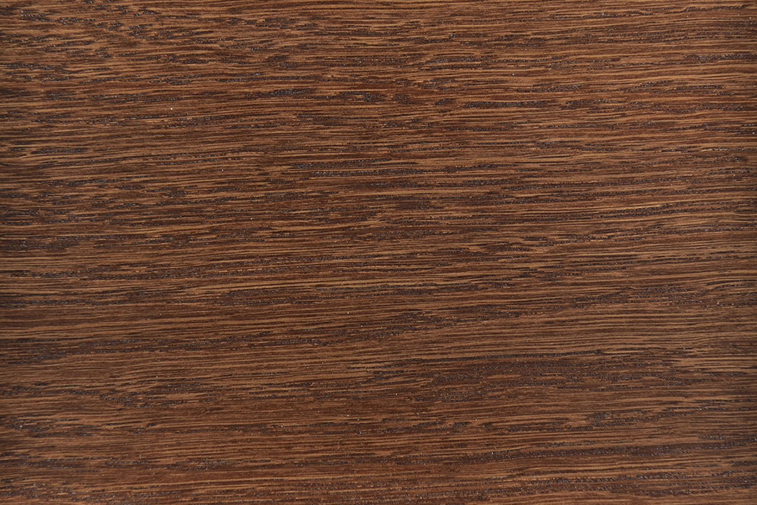 Стул из массива Кристиан с жёсткой спинкой и мягким сиденьем 