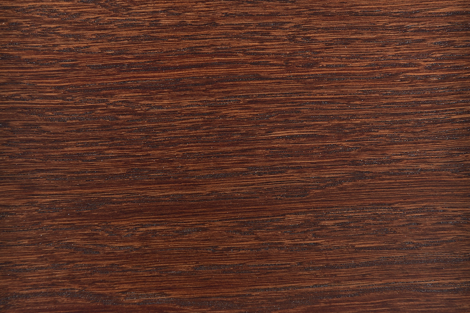 Стул из массива Кристиан с жёсткой спинкой и мягким сиденьем 