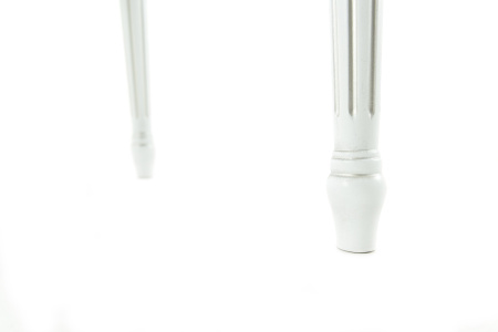 Стул из массива Медальон с мягкой спинкой и сиденьем  